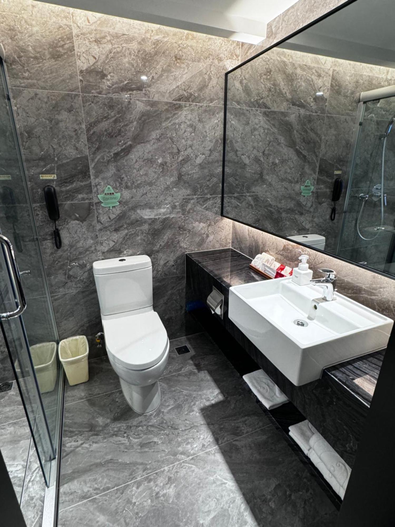 Shenzhen Lido Hotel Buitenkant foto
