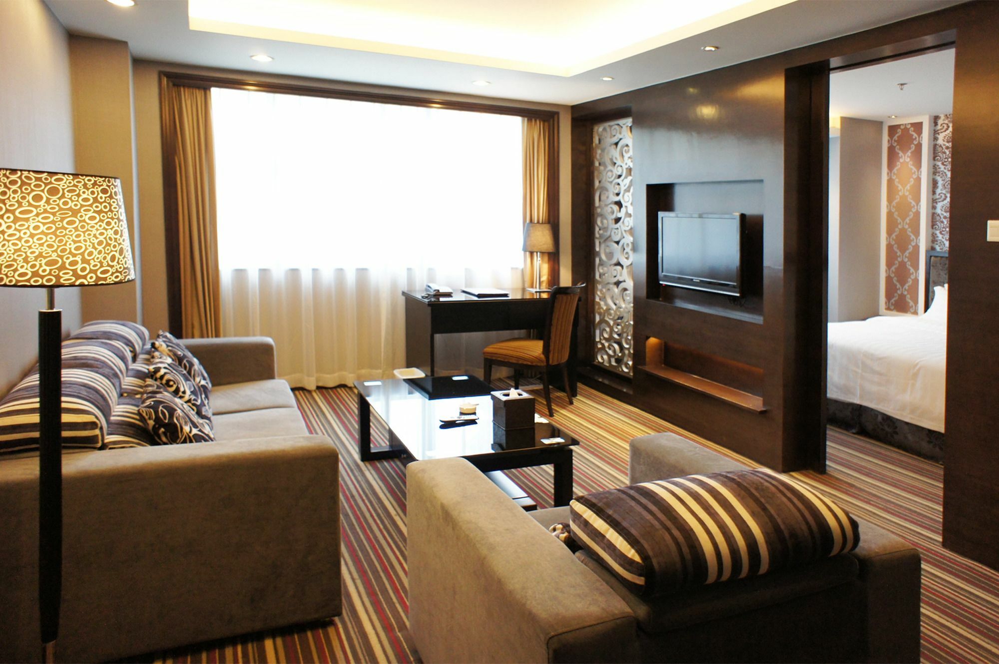 Shenzhen Lido Hotel Buitenkant foto
